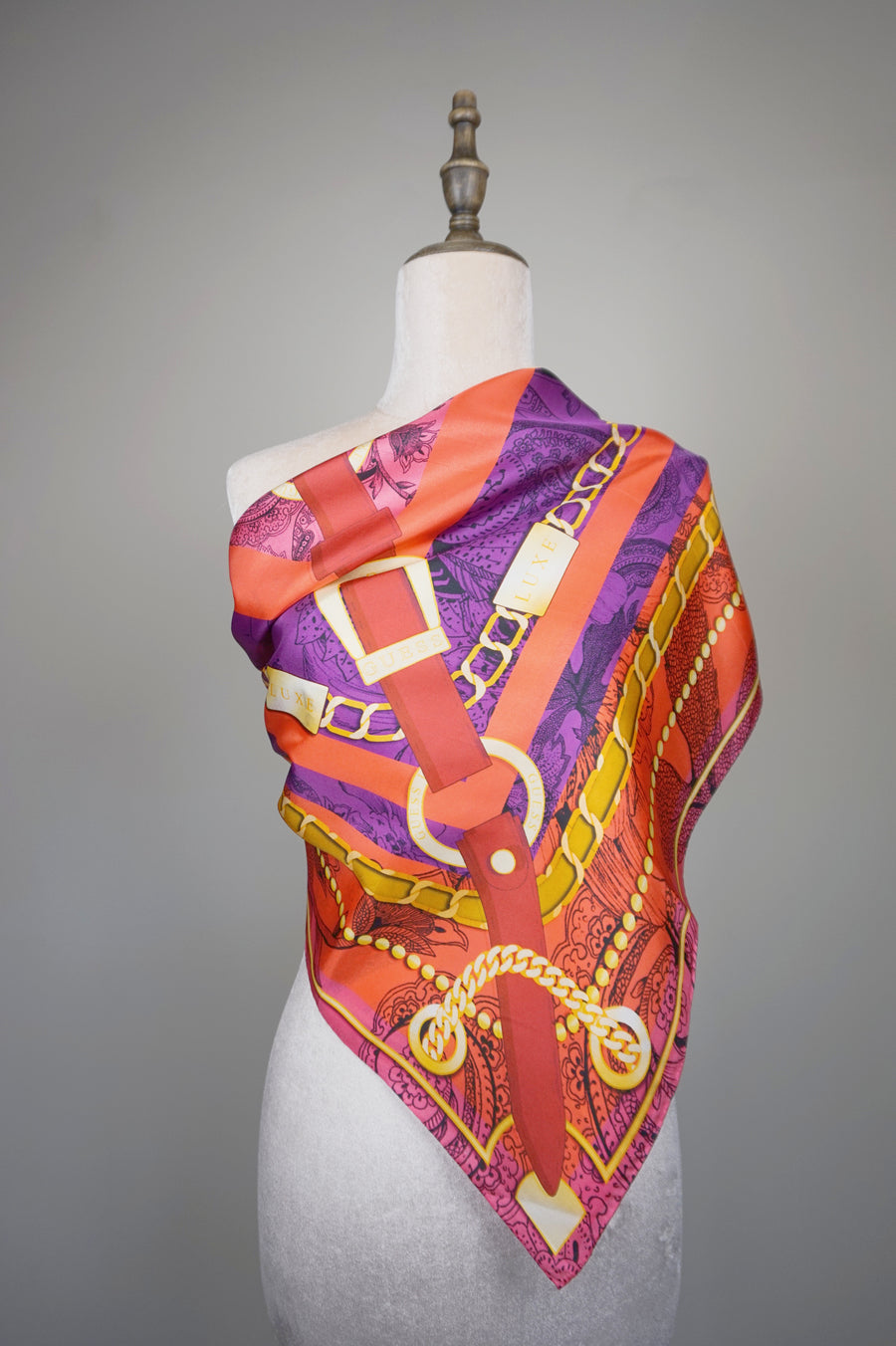 WSS-5810 Red Belts Luxury Style Silk Scarf ( little snagging problem )