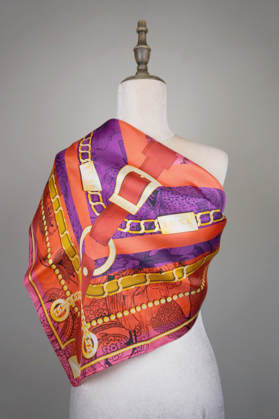 WSS-5810 Red Belts Luxury Style Silk Scarf ( little snagging problem )