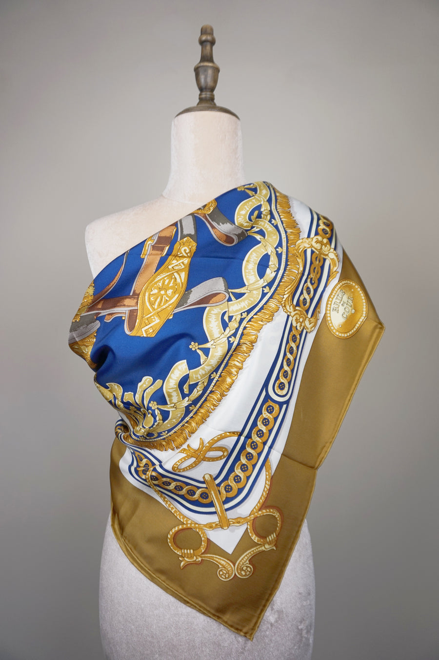 WSS-5821 Caramel Royal Harness Silk Scarf ( Queen's Favorite )