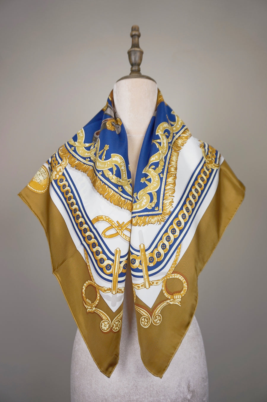 WSS-5821 Caramel Royal Harness Silk Scarf ( Queen's Favorite )
