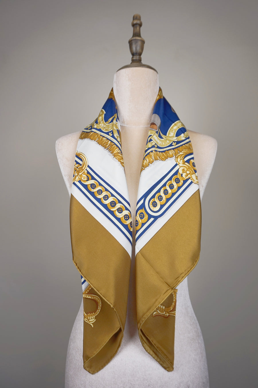 WSS-5821 Caramel Royal Harness Silk Scarf ( Queen's Favorite )
