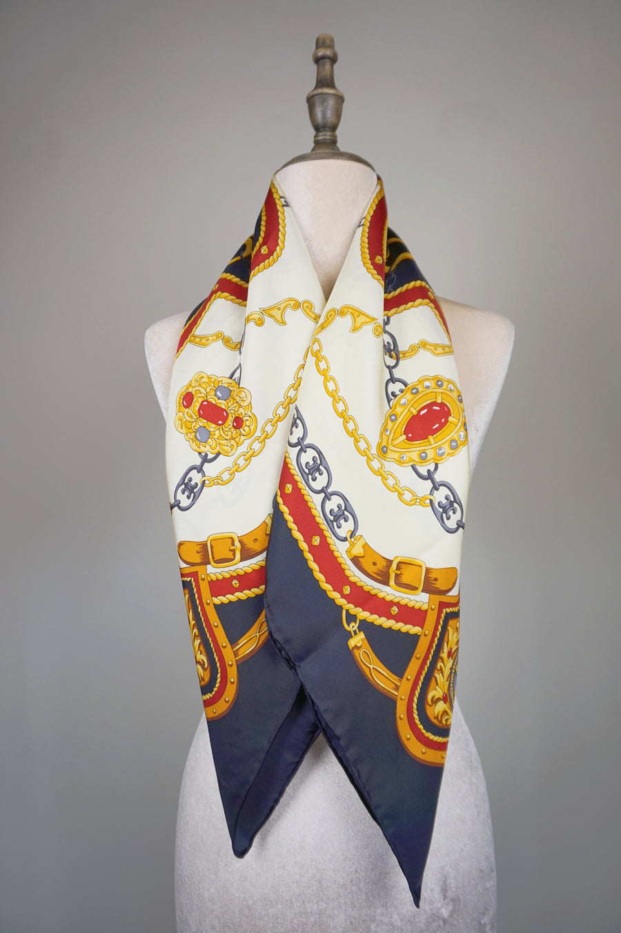 WSS-5831 Black Royal Jewellery Luxury Style Silk Scarf