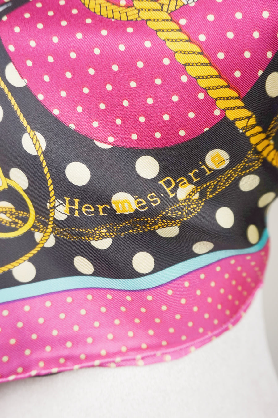 WSS-5837 Pink Polka Dots Luxury Style Silk Scarf ( middle size )