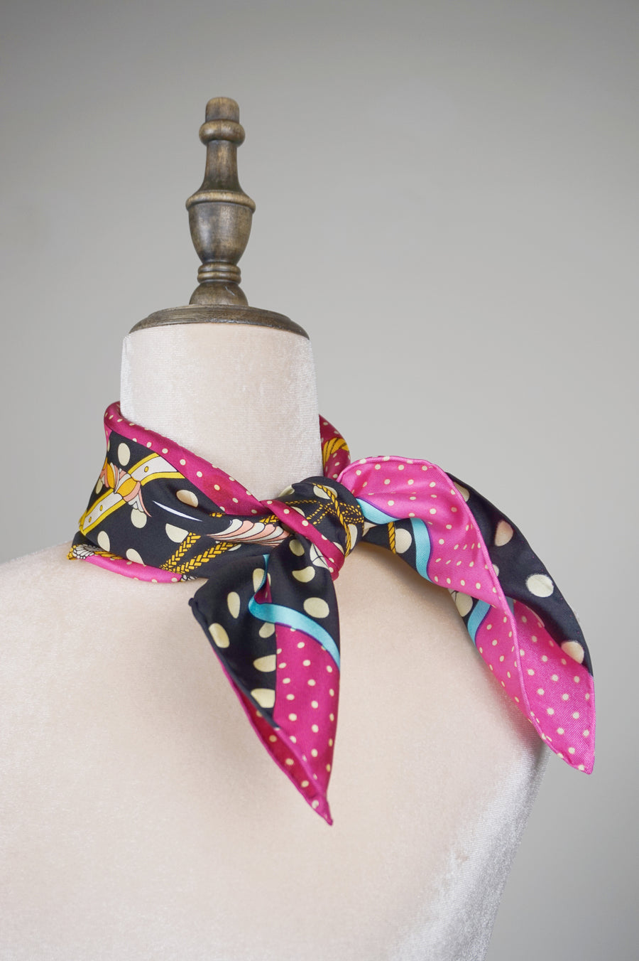WSS-5837 Pink Polka Dots Luxury Style Silk Scarf ( middle size )