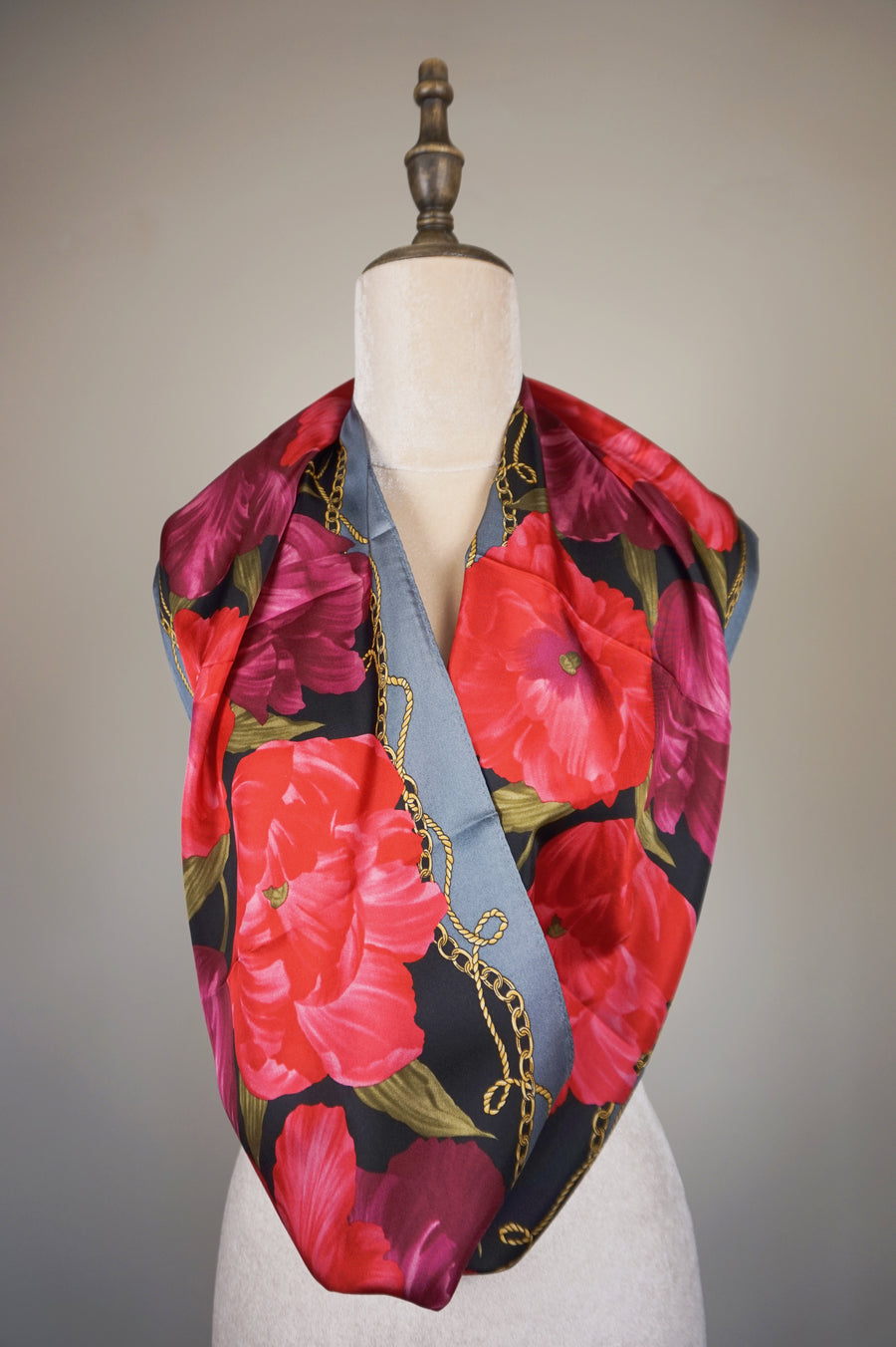 WSS-5840 Gray Flower Feast Silk Scarf ( long size )