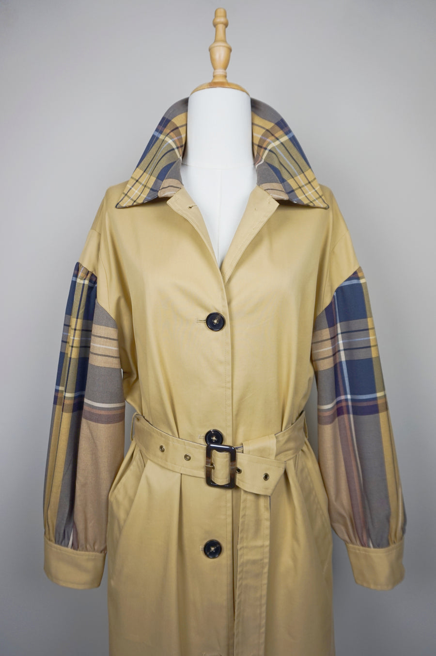 WTC-0411 Camel Check British Style Trench Coat