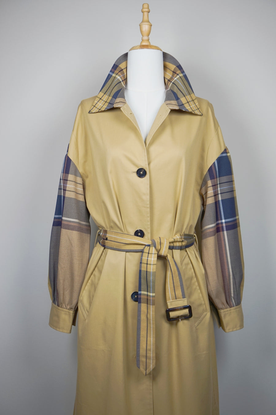 WTC-0411 Camel Check British Style Trench Coat
