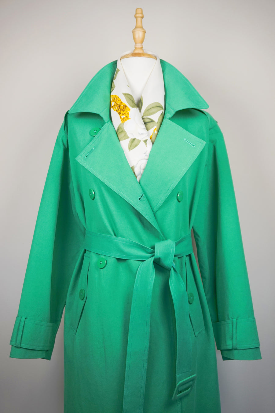 WTC-0211 Spring Green Elegant Style Trench Coat ( Scarf is not included. )