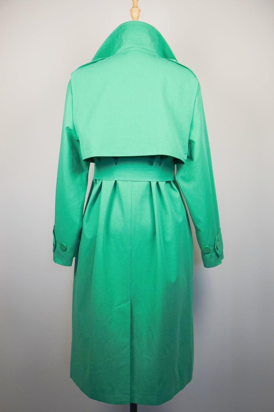 WTC-0211 Spring Green Elegant Style Trench Coat ( Scarf is not included. )
