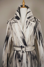 WTC-2121 Black & White Artistic Style Long Trench Coat （ Queen's Favorite )