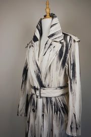 WTC-2121 Black & White Artistic Style Long Trench Coat （ Queen's Favorite )