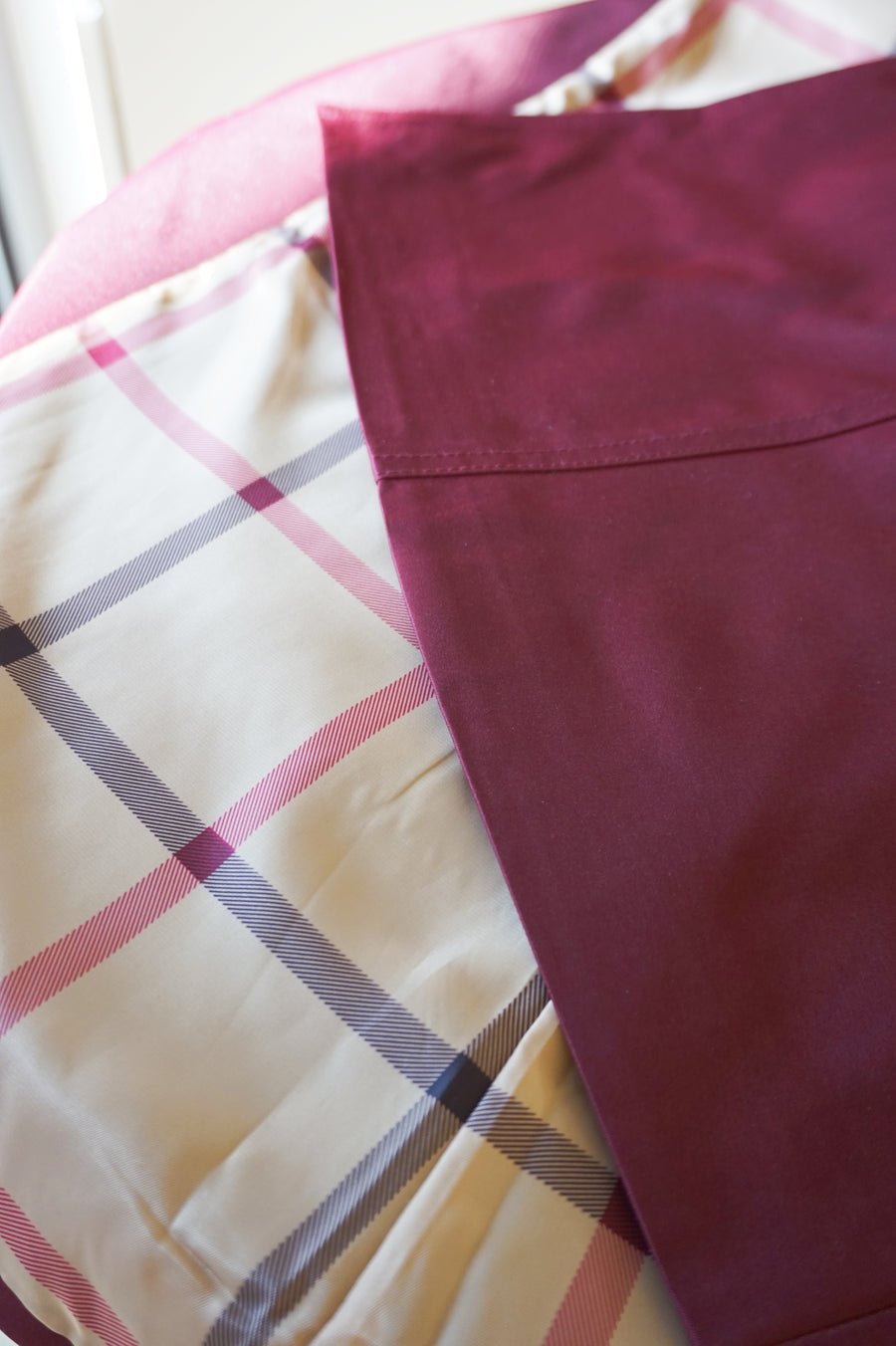 WTC-1419 Wine Red Classic Style Trench Coat ( Scarf is not included )