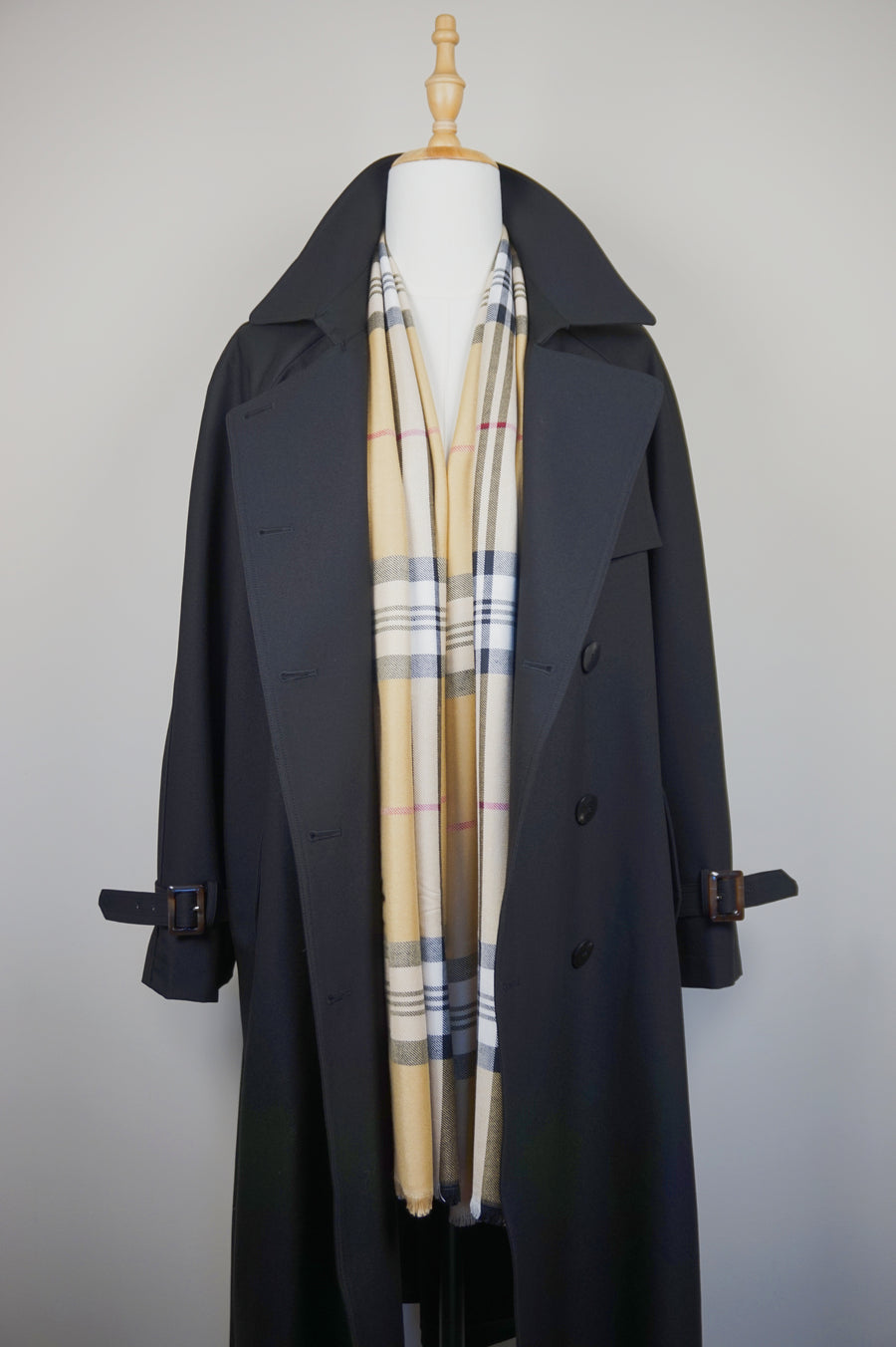WTC-3914 Black Casual Style Trench Coat ( Scarf is not included )
