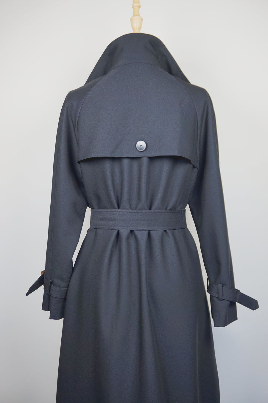 WTC-3914 Black Casual Style Trench Coat ( Scarf is not included )