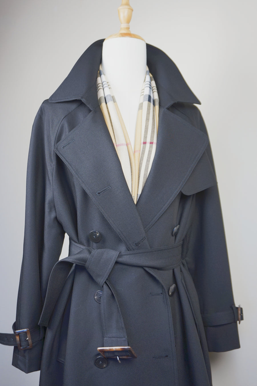 WTC-3914 Black Casual Style Trench Coat ( Scarf is not included )