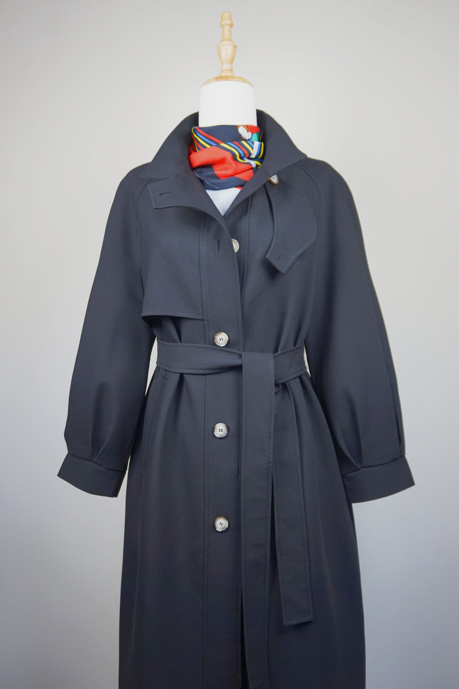 WTC-101811 Black Chic Tyle Trench Coat ( Scarf is not included )