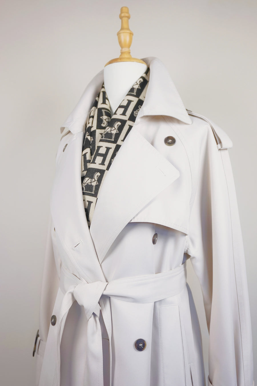 WTC-0416 Off-White Casual Style Trench Coat ( Scarf is not included )