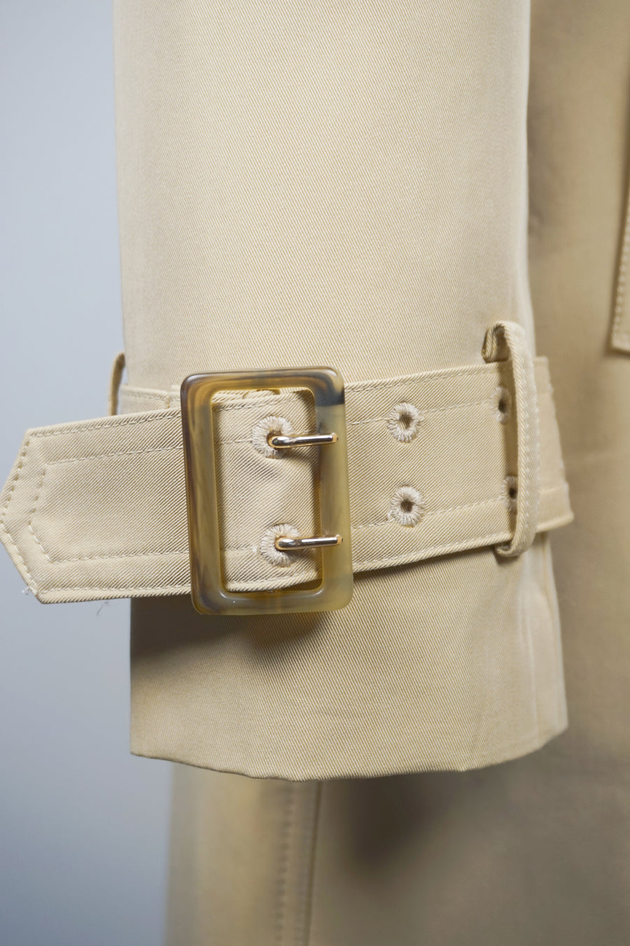 WTC-191351 Khaki Classic Style Chameleon Trench Coat ( Scarf is not included )