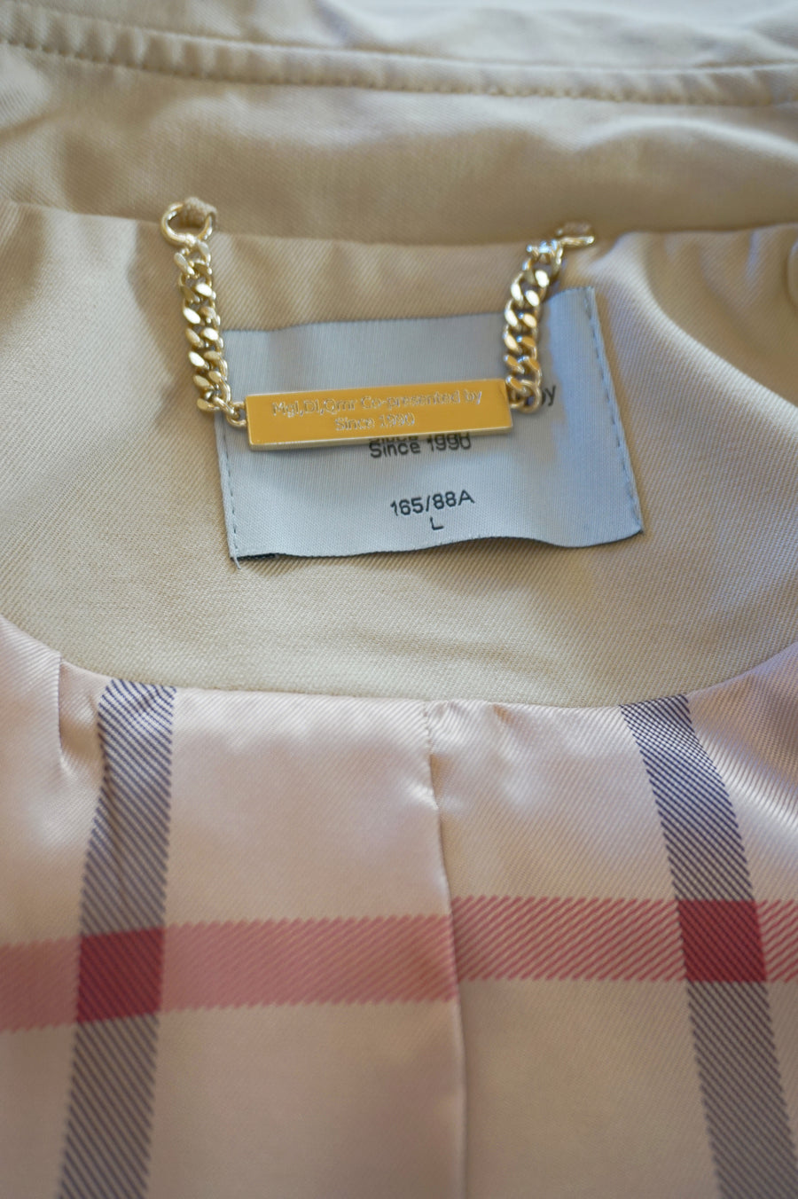WTC-3105C Beige Luxury Style Waterproof Trench Coat ( Queen's Favorite )