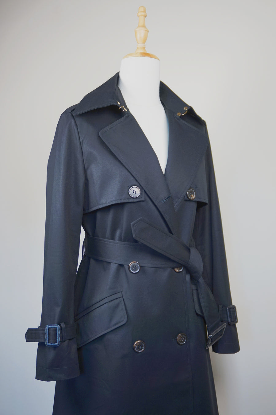 WTC-3105B Black Luxury Style Waterproof Trench Coat ( Queen's Favorite )