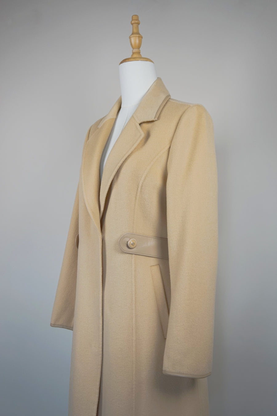 WCC-0582 Light Apricot Elegant Style Cashmere Coat