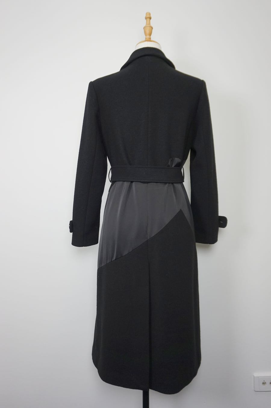 WTC-XH9007 Black Wool & Silk Long Trench Coat