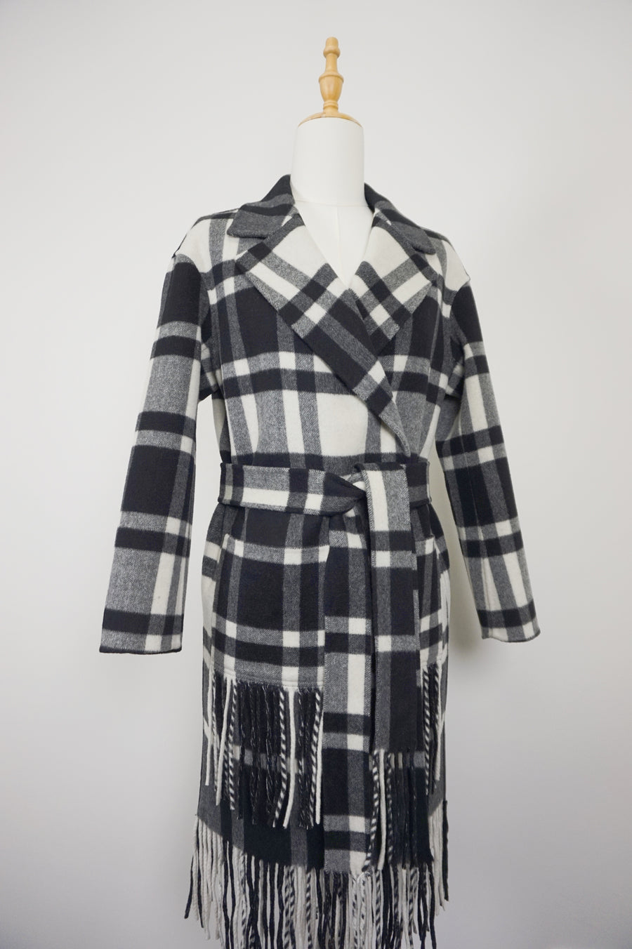 WWC-10803 Black & White Check Tassels 80% Wool Coat