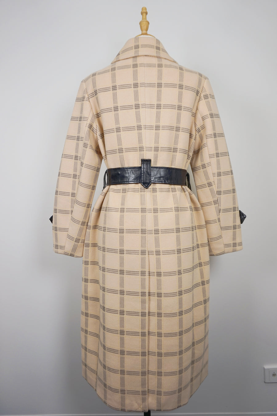 WTC-1722 Apricot Check Chic Style Long Trench Coat