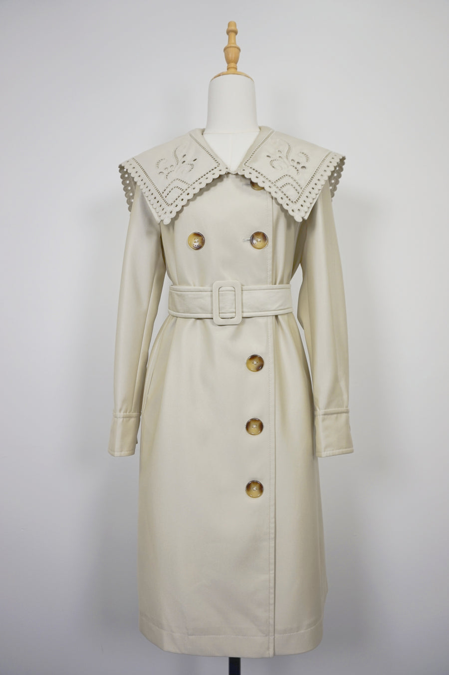 WTC-D3355 Beige Embroidered Collar Luxury Style Trench Coat