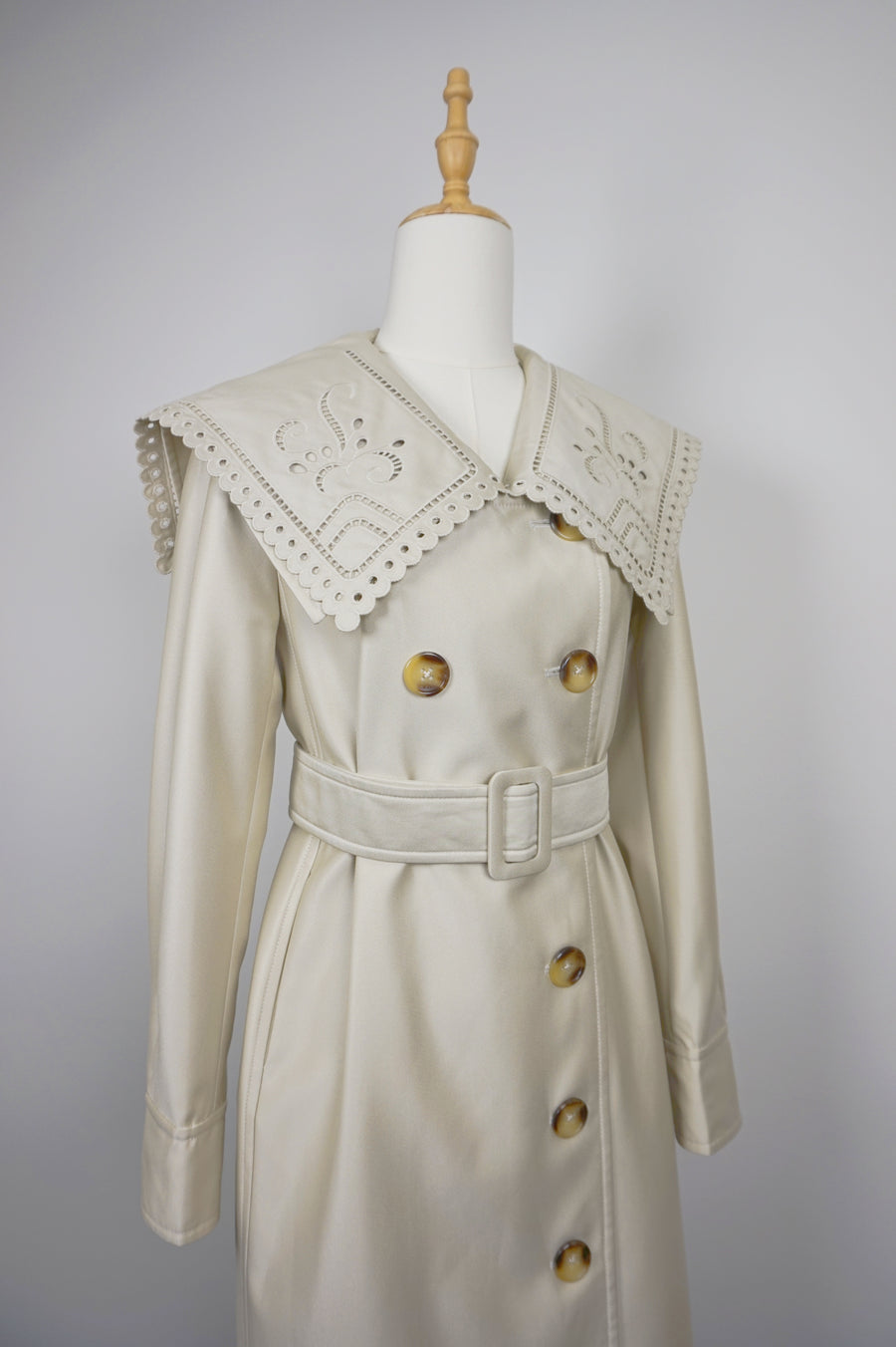 WTC-D3355 Beige Embroidered Collar Luxury Style Trench Coat