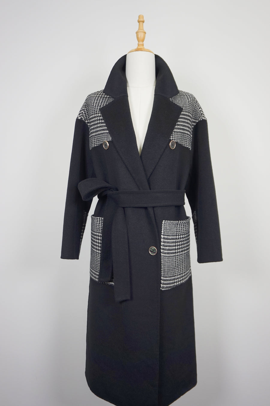 WWC-05789 Black & Check Business Style 100% Wool Coat