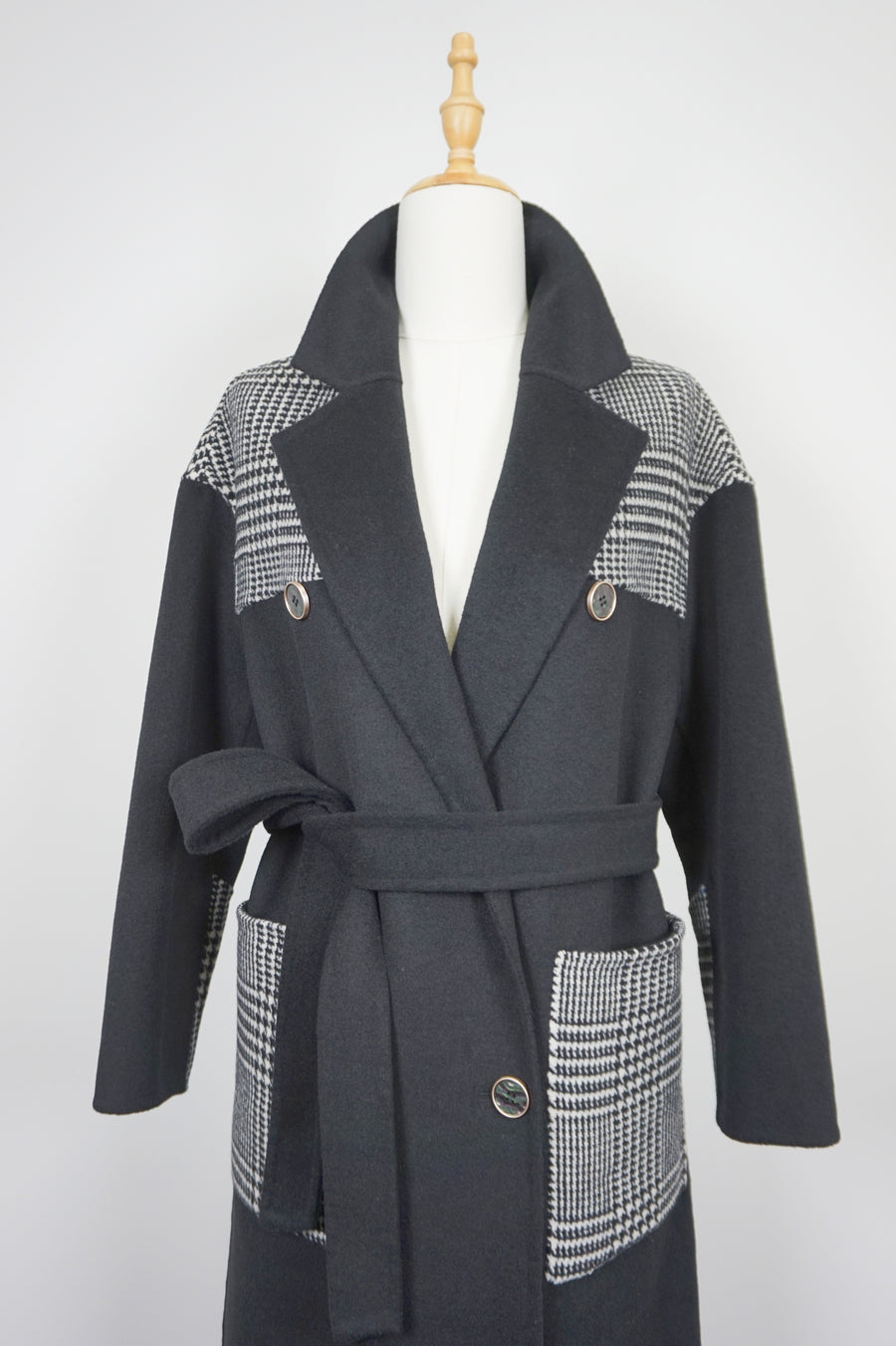 WWC-05789 Black & Check Business Style 100% Wool Coat