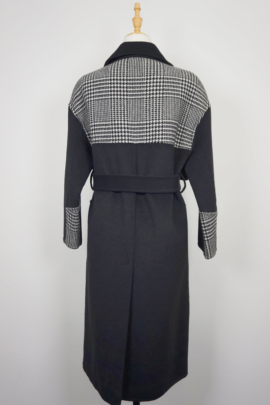 WWC-05789 Black & Check Business Style 100% Wool Coat