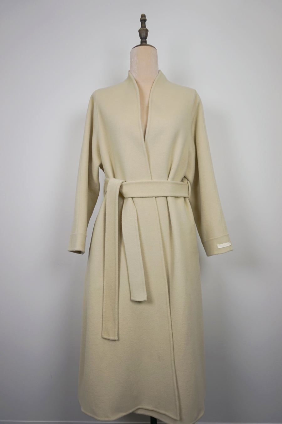 WWC-930KE1 Warm Ivory Luxury Style Pure Wool Coat