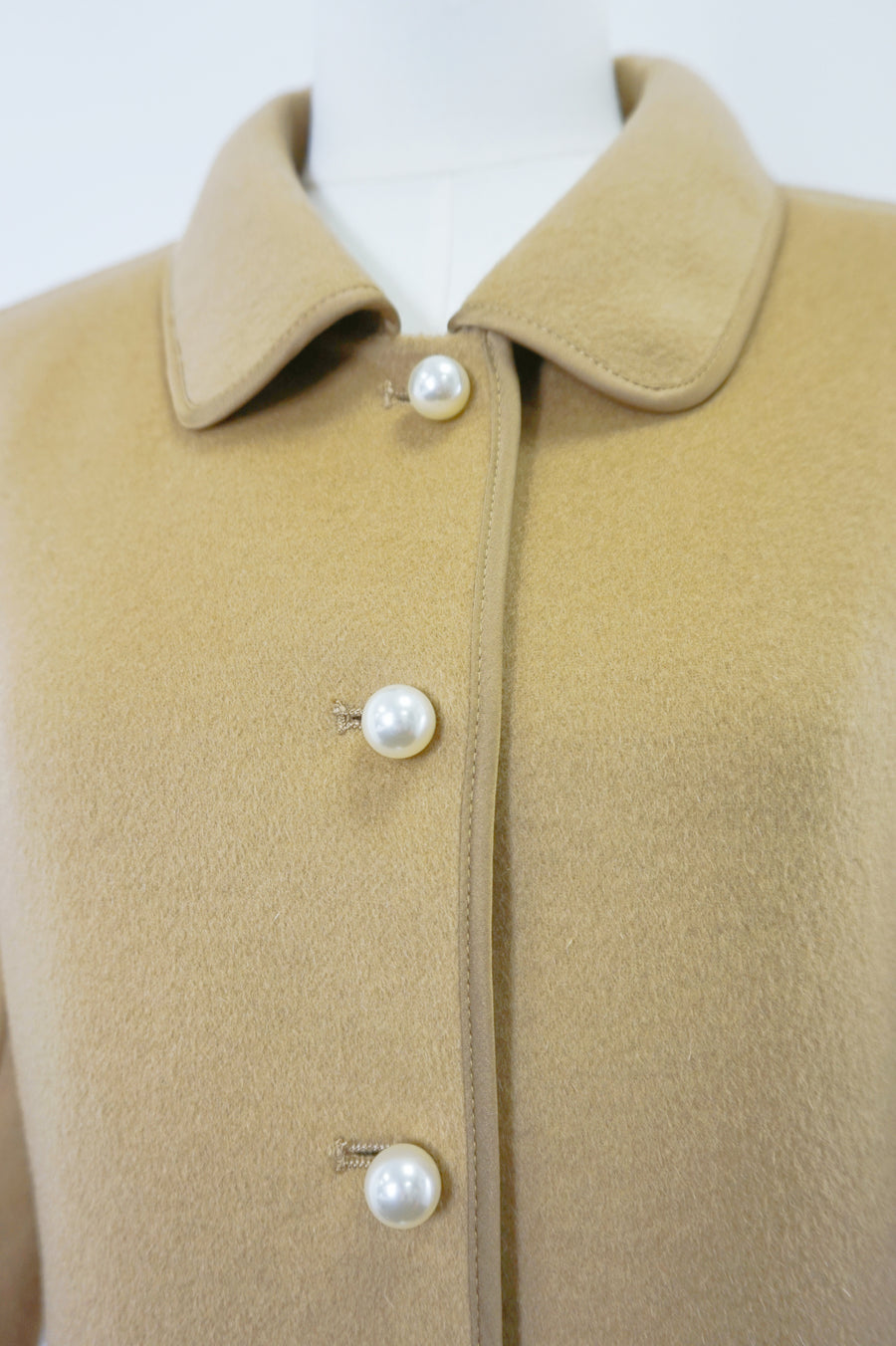 WWC-0729PP Camel Elegant Style Pearl Button 100% Wool Coat