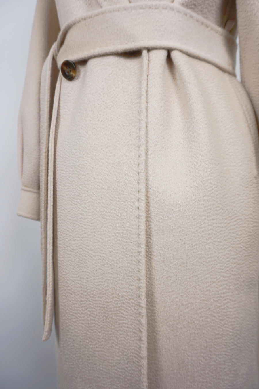 WCC-0722RC Beige Luxury Style Water Ripple Cashmere Coat